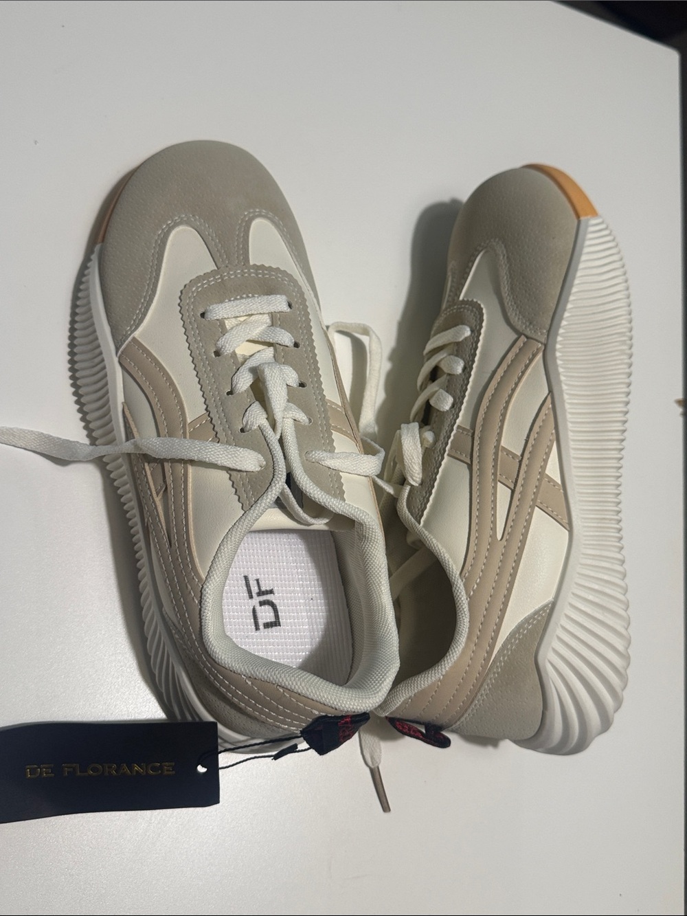De Florance Women's Beige & Cream Casual Sneakers